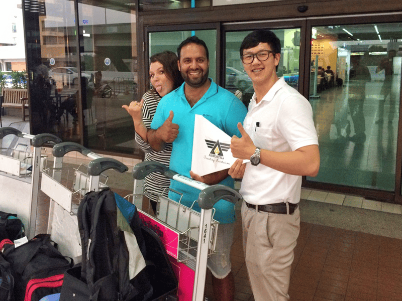 article-with-image-grid-3286-4 luggage delivery,mbk center,bag deposit,airportels