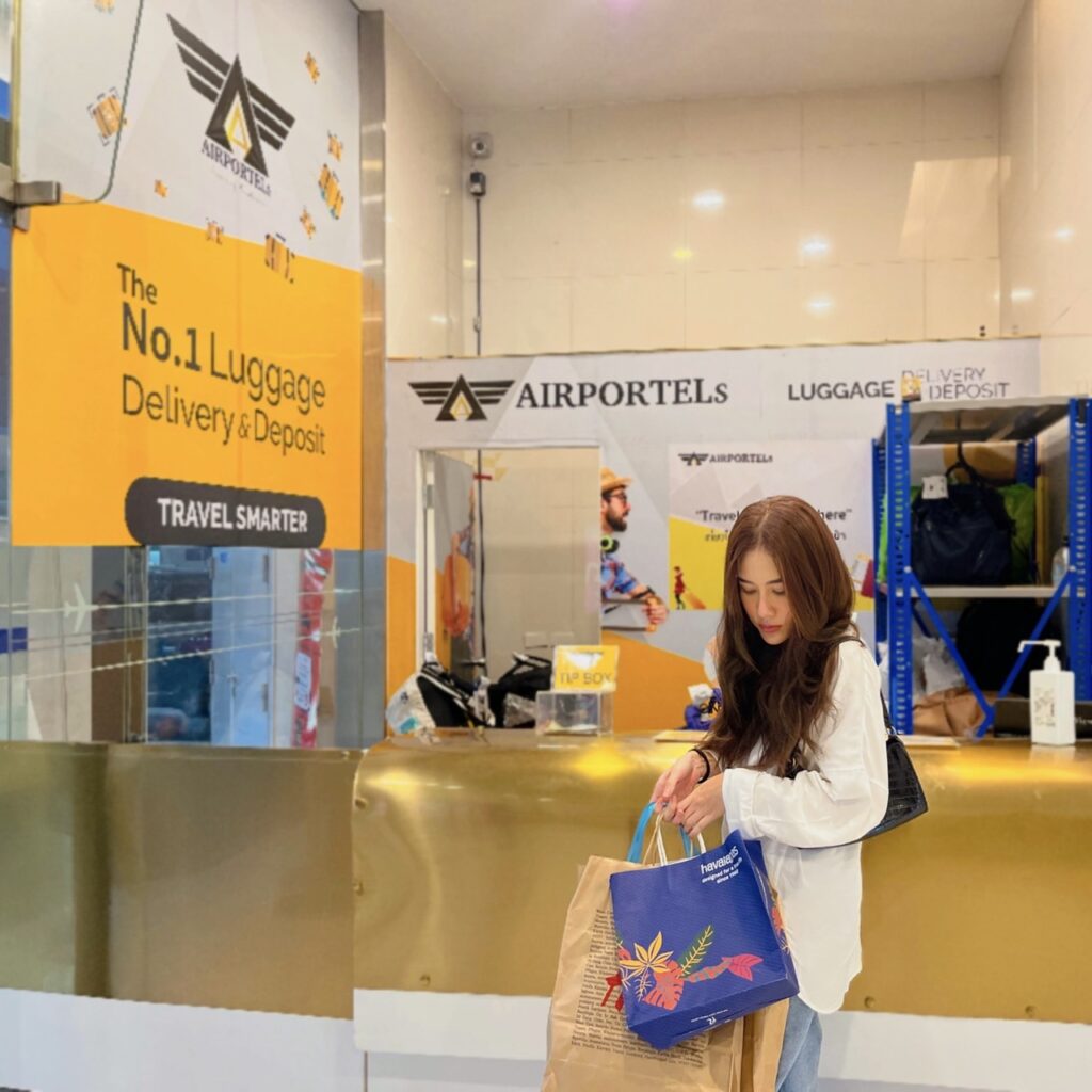 We offer five Bangkok locations for luggage storage and delivery: Airportels counters 