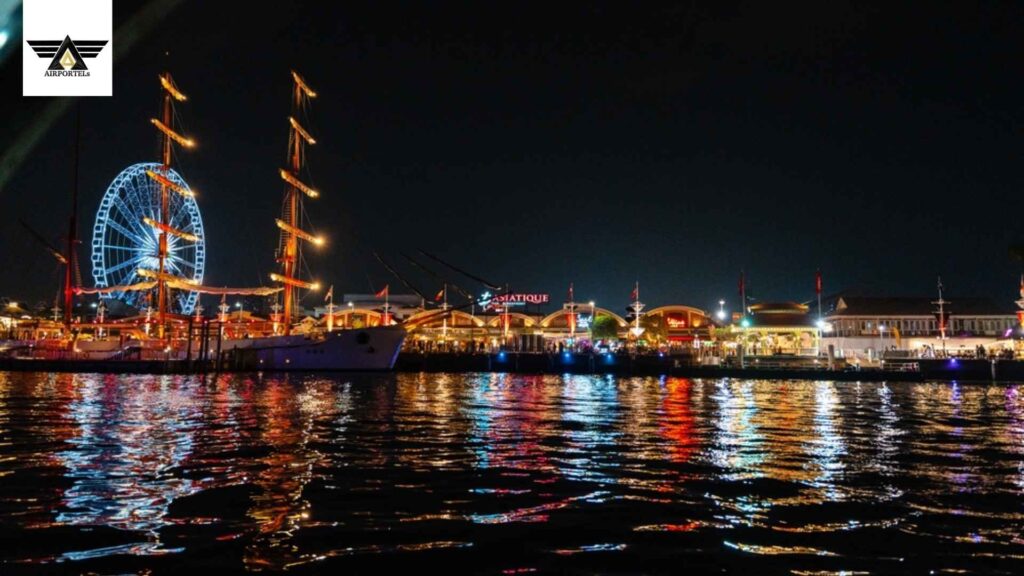 Asiatique The Riverfront