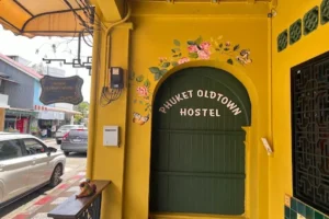 42 Luggage Storage & Shower @ Phuket Oldtown Hostel