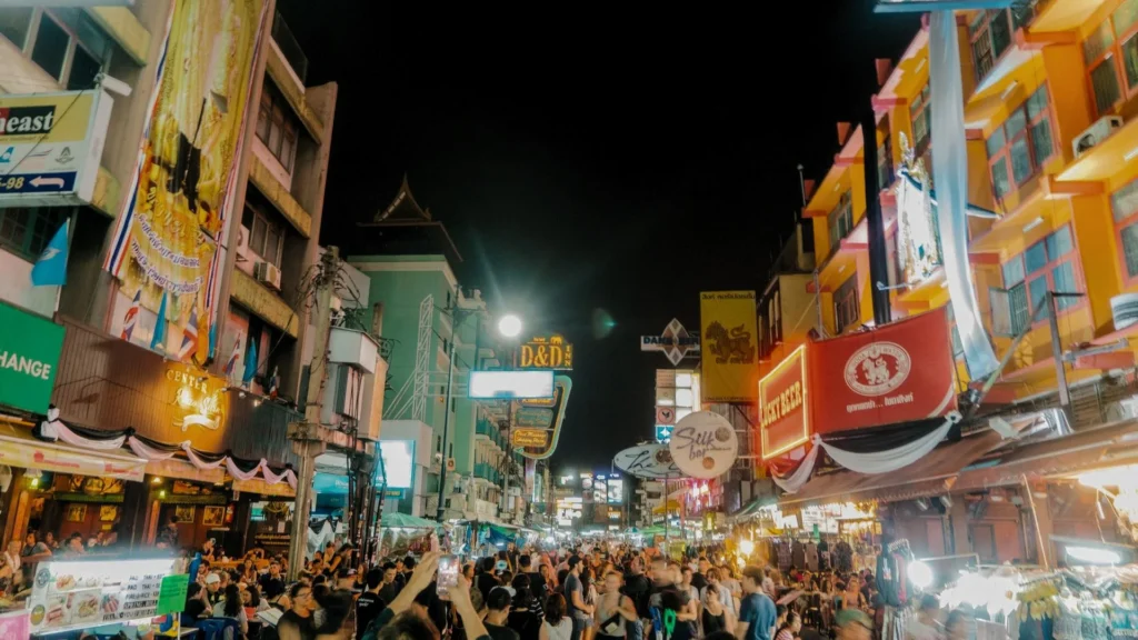 Khao San Road Night Market – The Backpacker’s Paradise