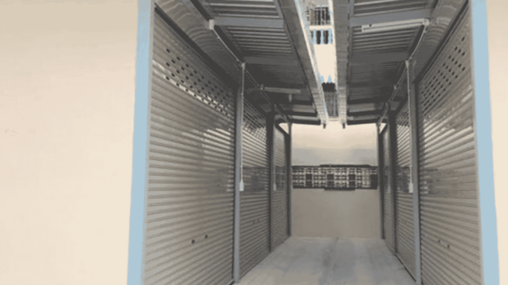 Luggage storage at WONDER STORAGE PATTAYA