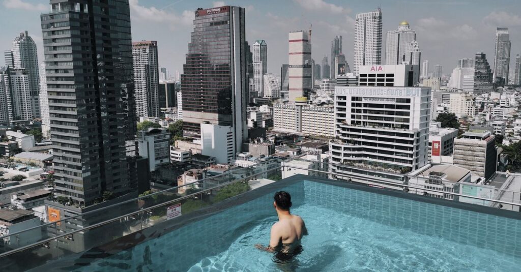 What Are the Differences Between ‘Hotel Facilities’ and ‘Hotel Amenities’?