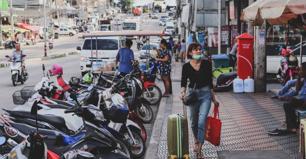 Leave your luggage and go explore Hat Yai city
