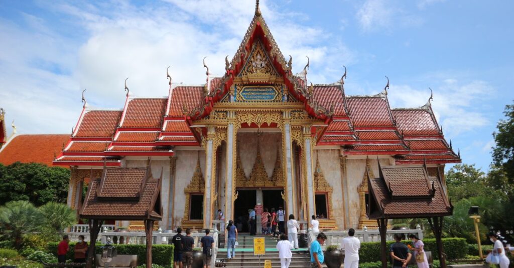 Phuket’s many temples to learn about Buddhism and Thai culture