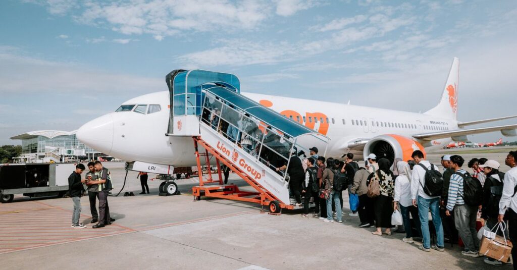 10 Tips for Flying for The First-Time Step by Step