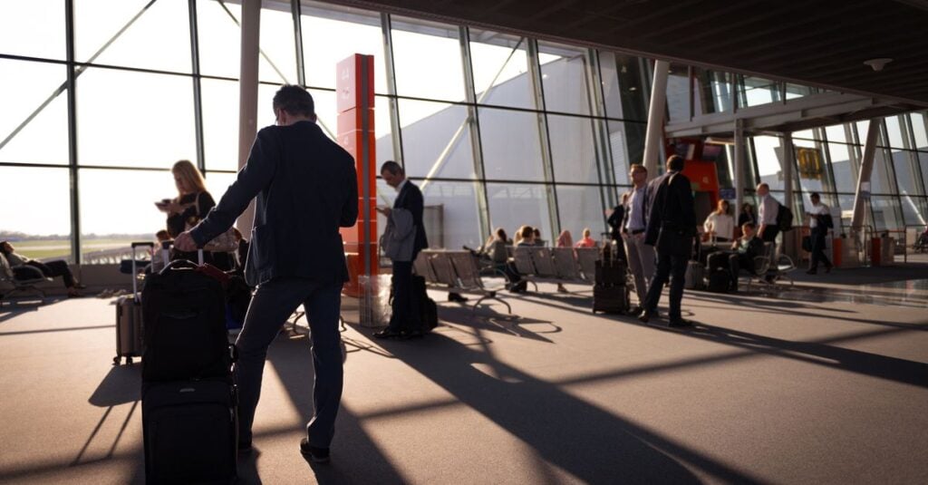 The Ultimate Guide to Luggage Storage for Travelers