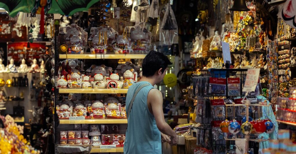 What to Buy in Thailand -22 Best Souvenirs & Gifts