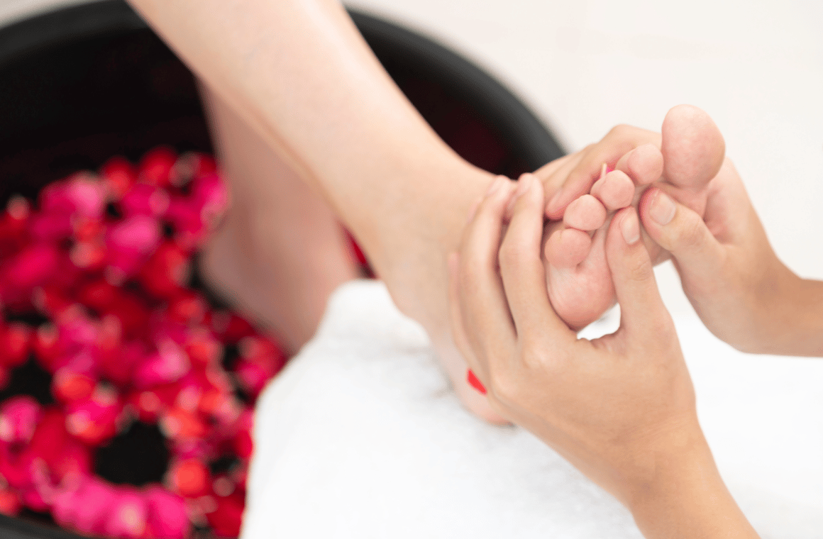 61 Luggage Delivery Service Bangkok Thailand